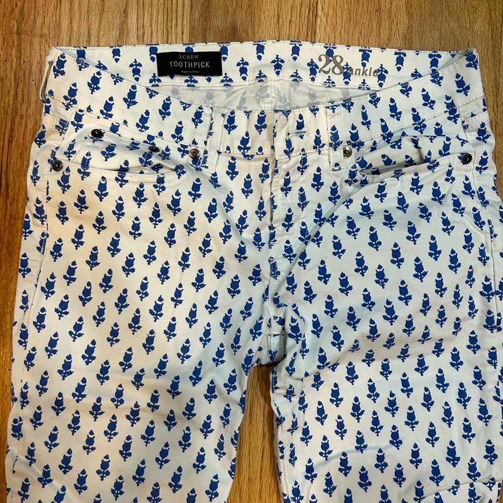 J.Crew toothpick ankle white pants with blue flower pattern - Picture 9 of 13